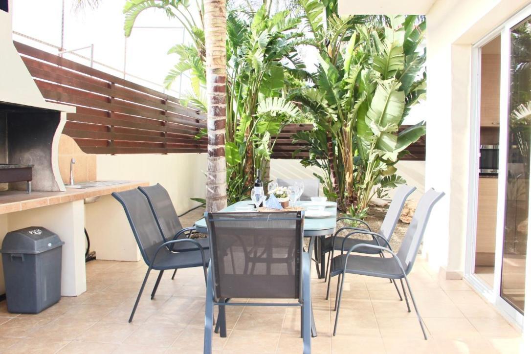 Villa Agnes Ayia Napa Ngoại thất bức ảnh