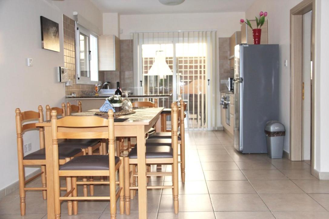Villa Agnes Ayia Napa Ngoại thất bức ảnh