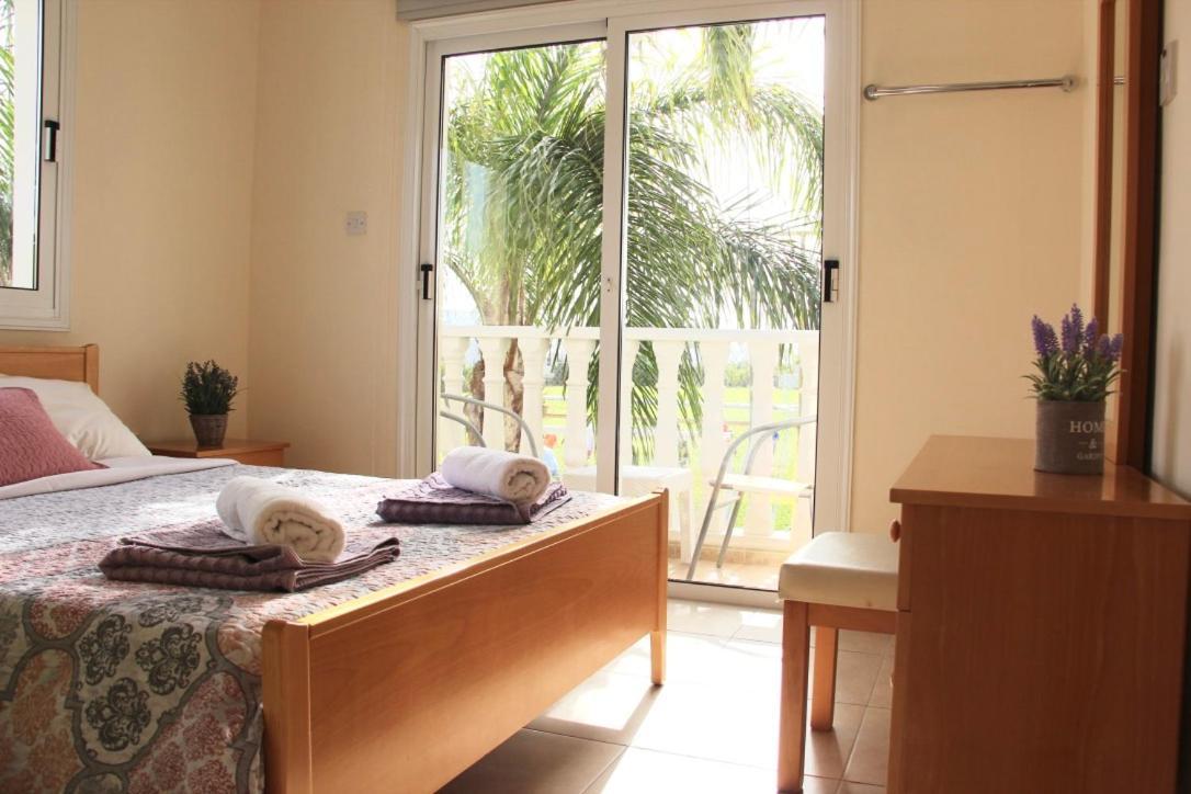 Villa Agnes Ayia Napa Ngoại thất bức ảnh