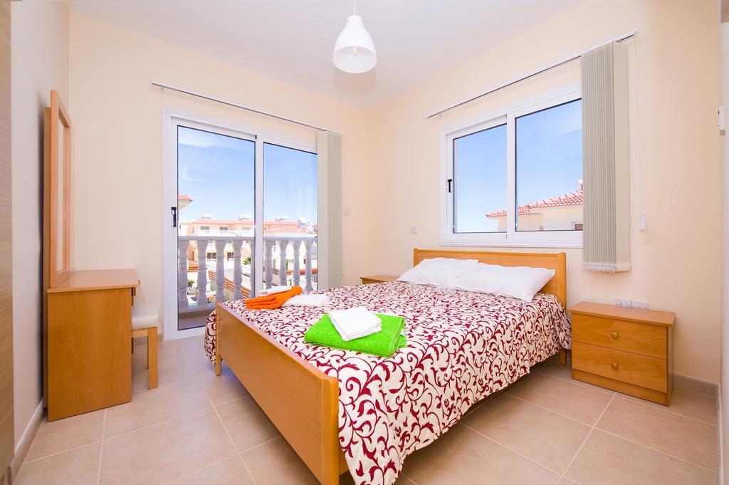Villa Agnes Ayia Napa Ngoại thất bức ảnh