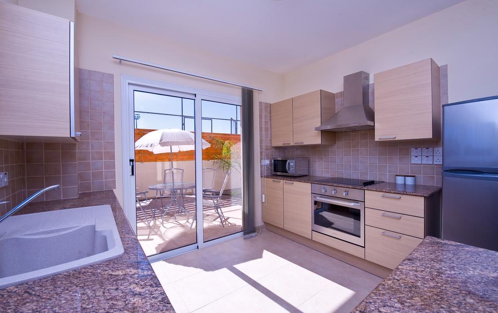 Villa Agnes Ayia Napa Ngoại thất bức ảnh